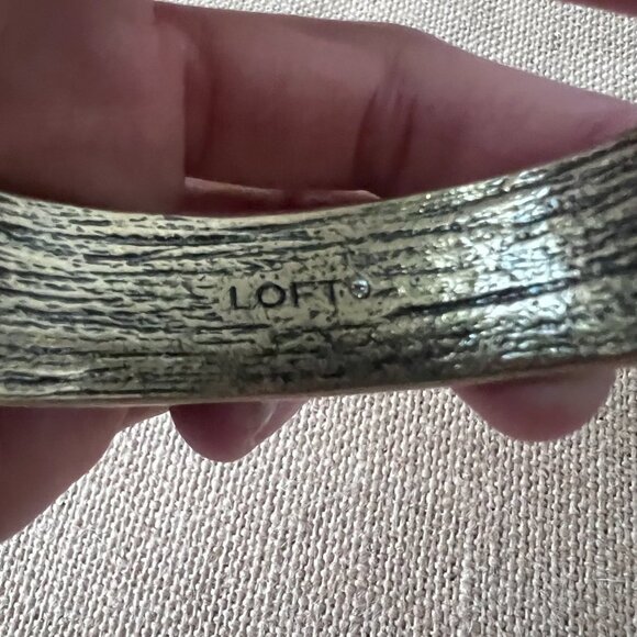 Loft black gold tone open cuff bangle bracelet tribal chevron geometric - Picture 2 of 5